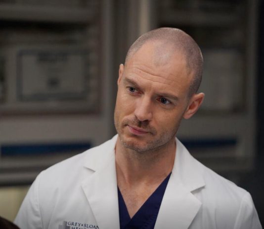 Vape fake chez Grey’s Anatomy : Dr Mamour a oublié sa Vitamine E Grey's Anatomy Saison 6 - 2pisode 11